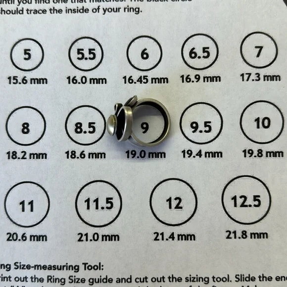 Ring - Picture 5 of 5